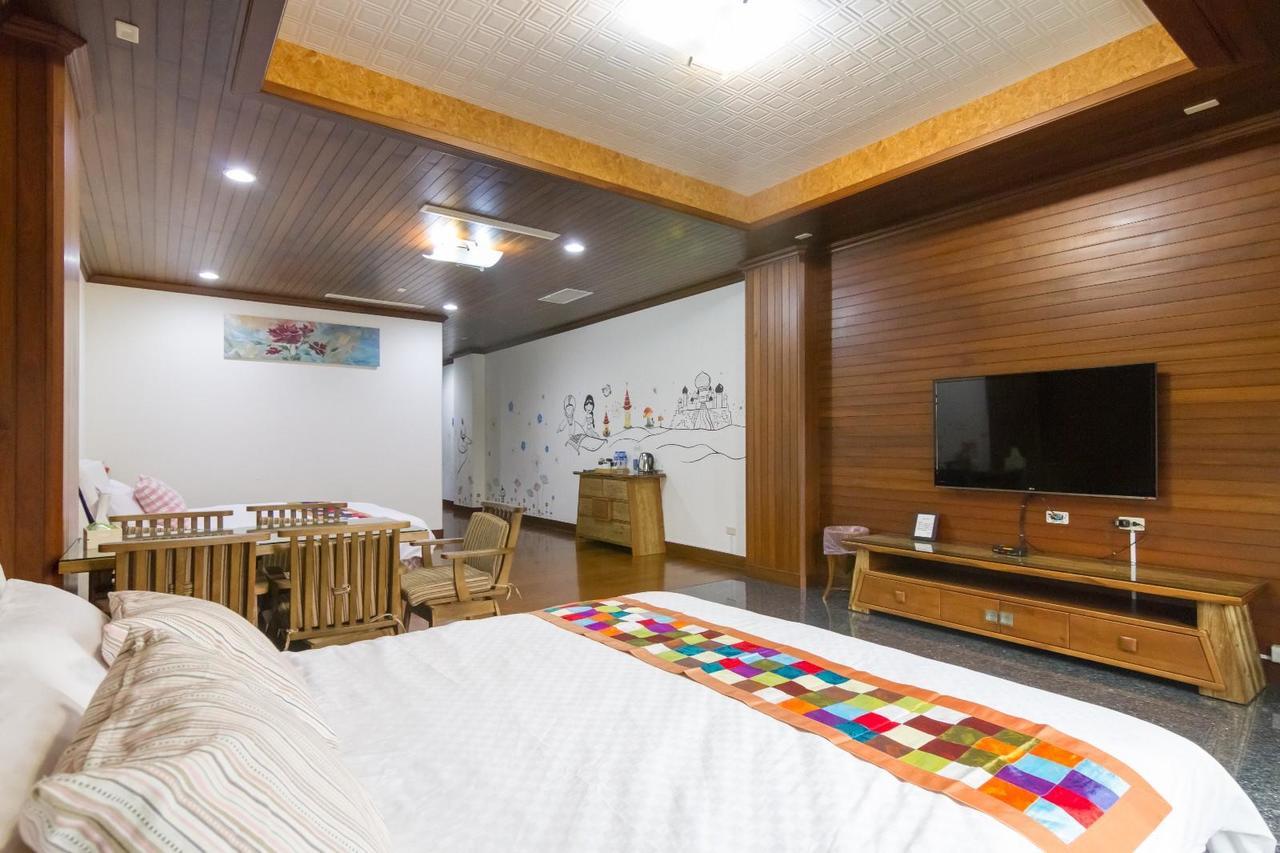 Tainan Yi Home Exterior foto