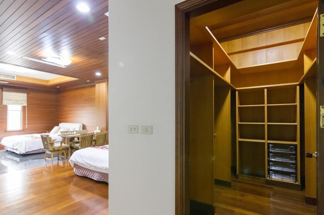 Tainan Yi Home Exterior foto