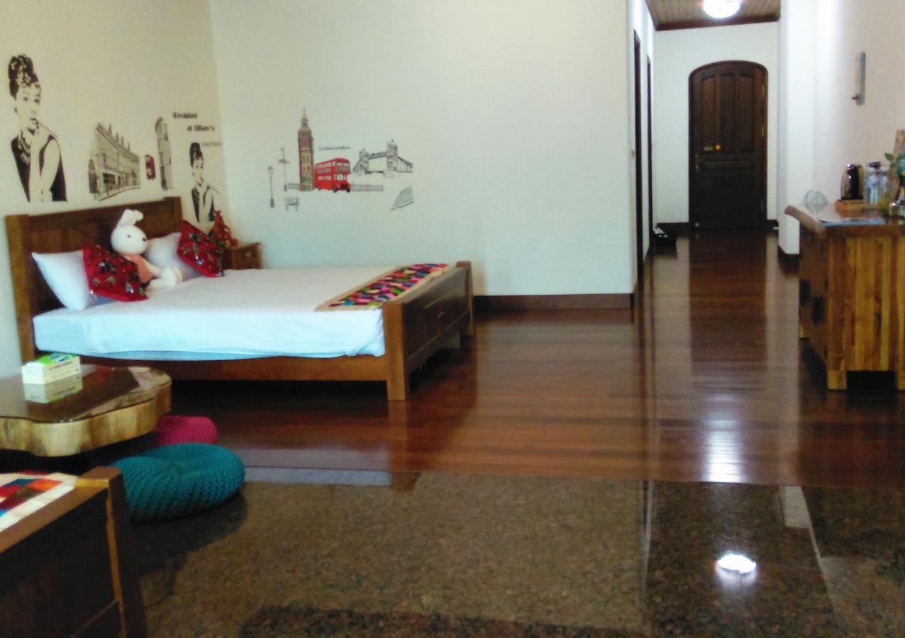 Tainan Yi Home Exterior foto